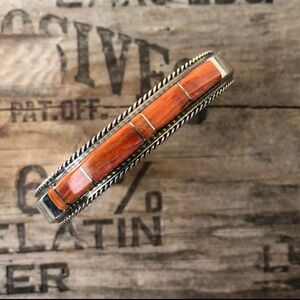 heavy silver orange spiny oyster inlay cuff